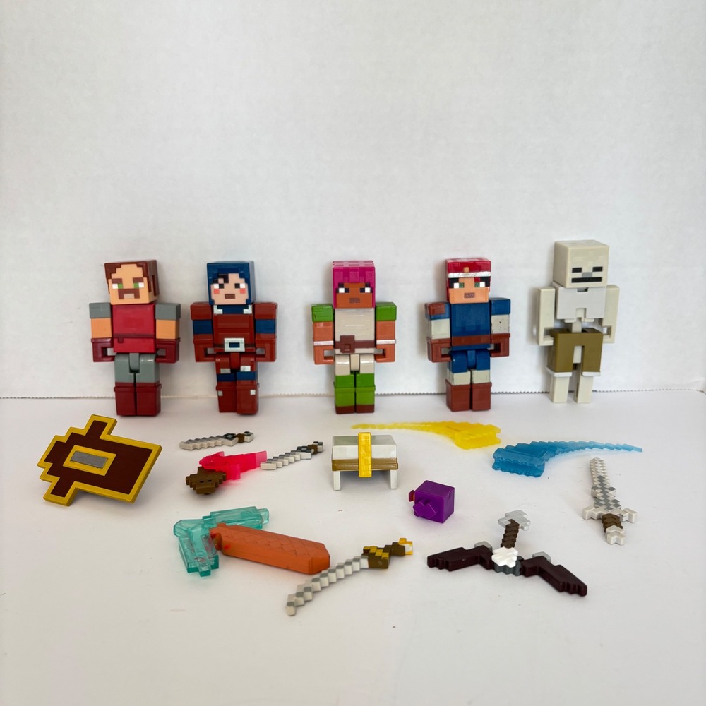 Mattel Minecraft Dungeons Action Figure Lot 3 Pixel Accessories